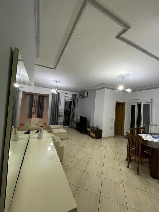 Rooftop Apartament Alexandria Vlorë Exteriör bild