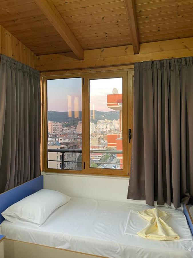 Rooftop Apartament Alexandria Vlorë Exteriör bild